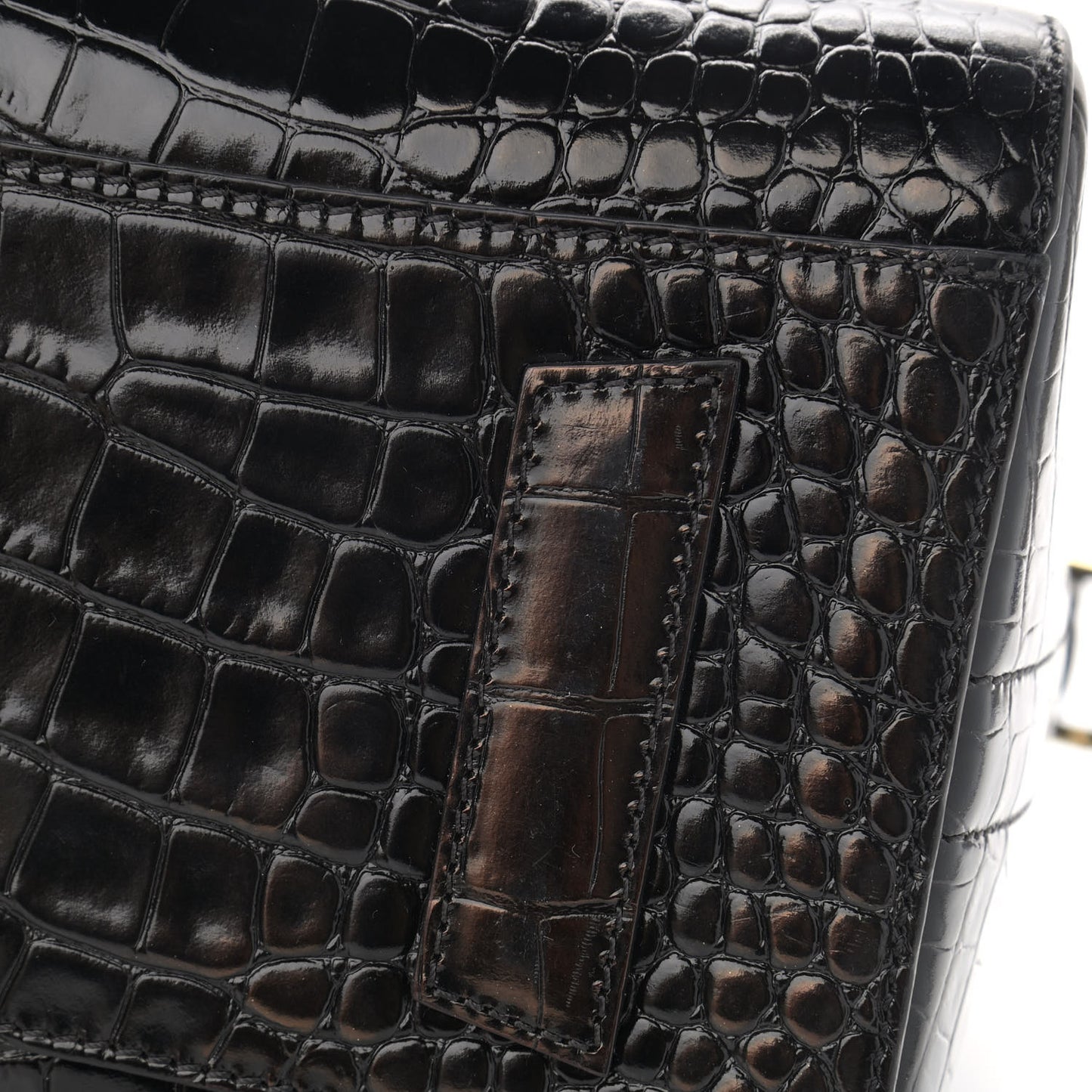 Calfskin Crocodile Embossed Small Antigona Black
