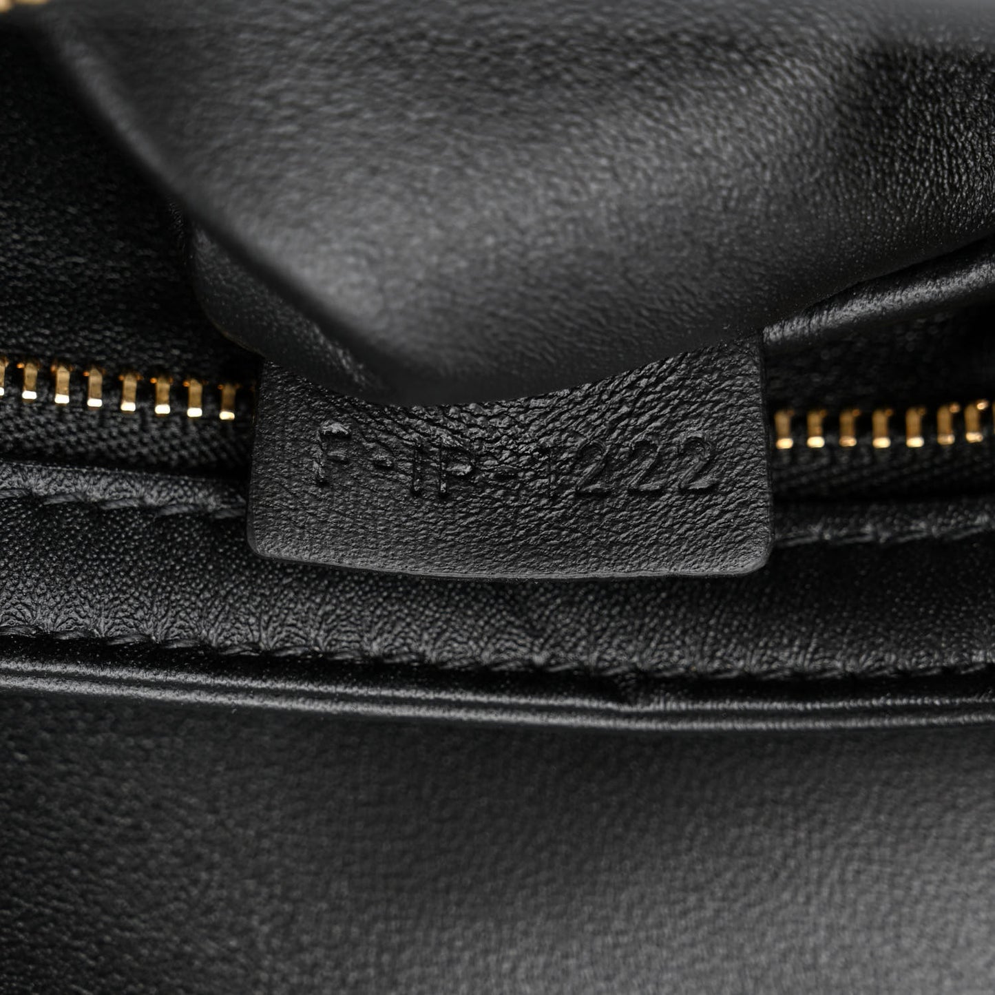 Shiny Calfskin Teen Triomphe Black