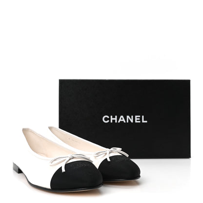 Chanel Calfskin Grosgrain Cap Toe CC Ballerina Flats 39.5 Ivory Black 10 of 10