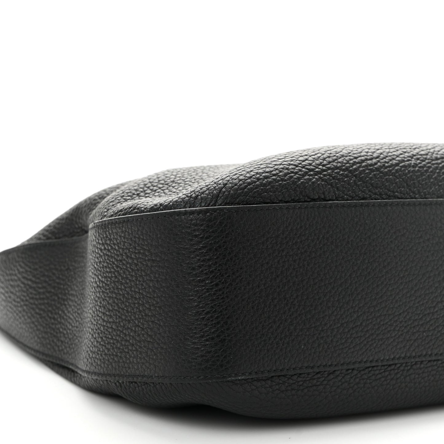 Vitello Daino Soft Zippered Messenger Hobo Black