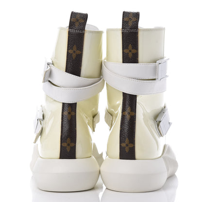 Louis Vuitton Patent Monogram LV Bahia Brazil Sandal 38 White 7 of 11