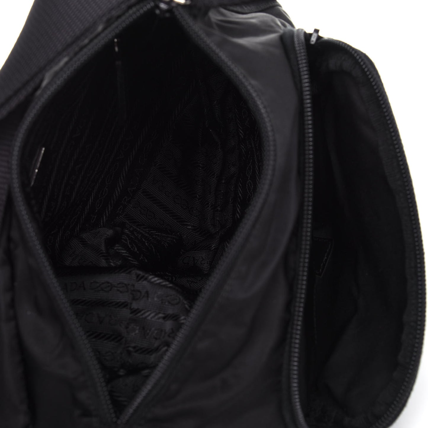 Tessuto Nylon Single Buckle Messenger Bag Black