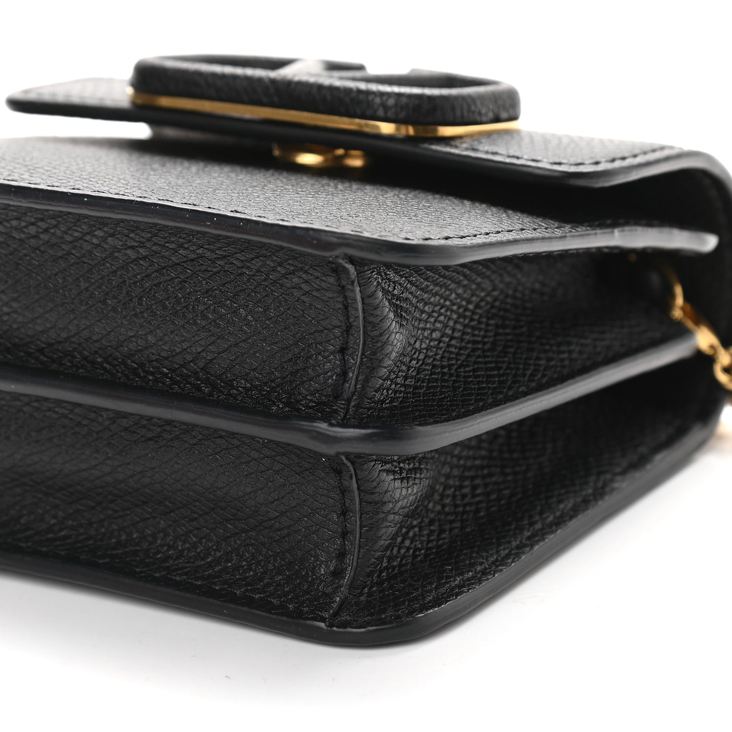 Grainy Calfskin Vlogo Compact Wallet with Chain Black