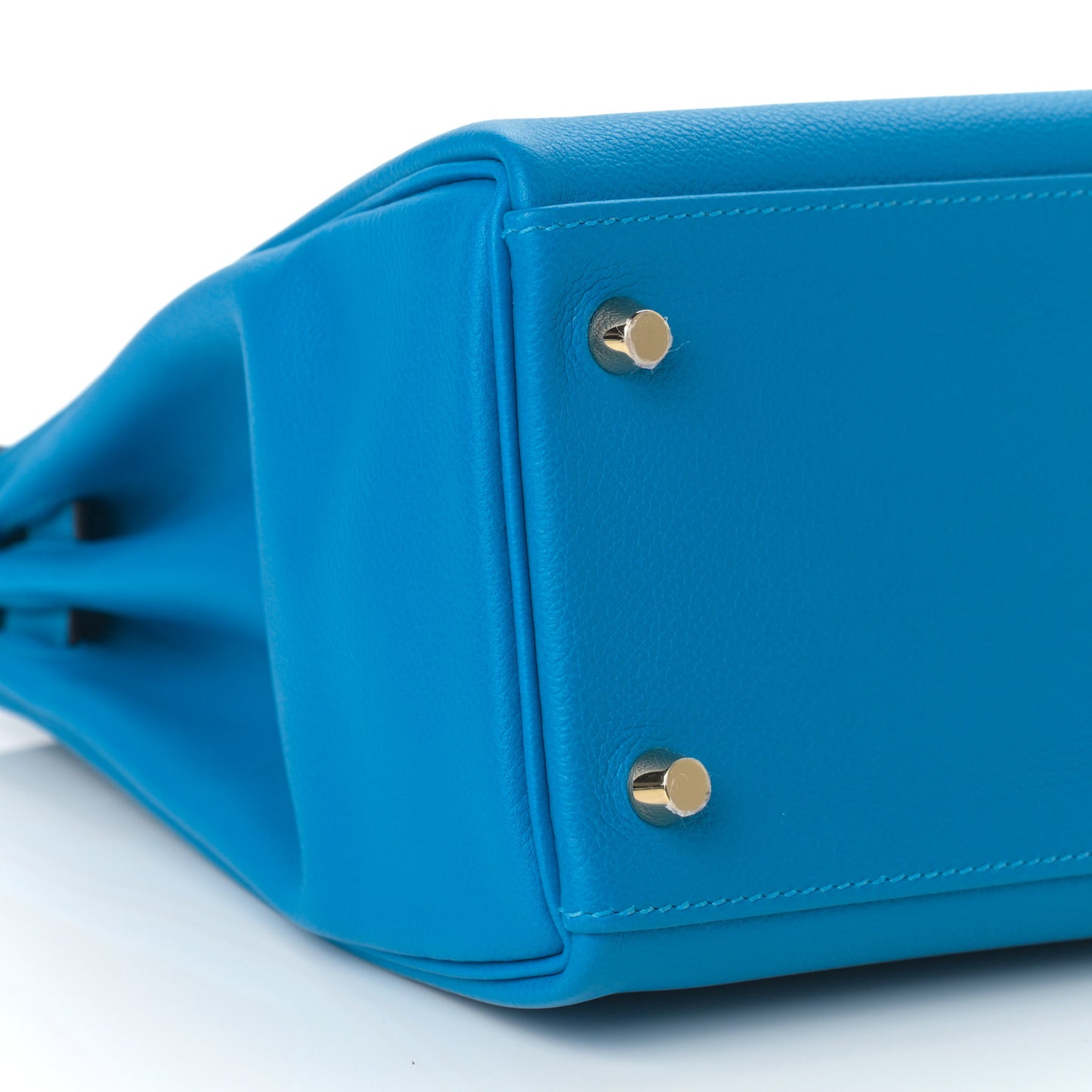 Evercolor Kelly Retourne 32 Bleu Hydra