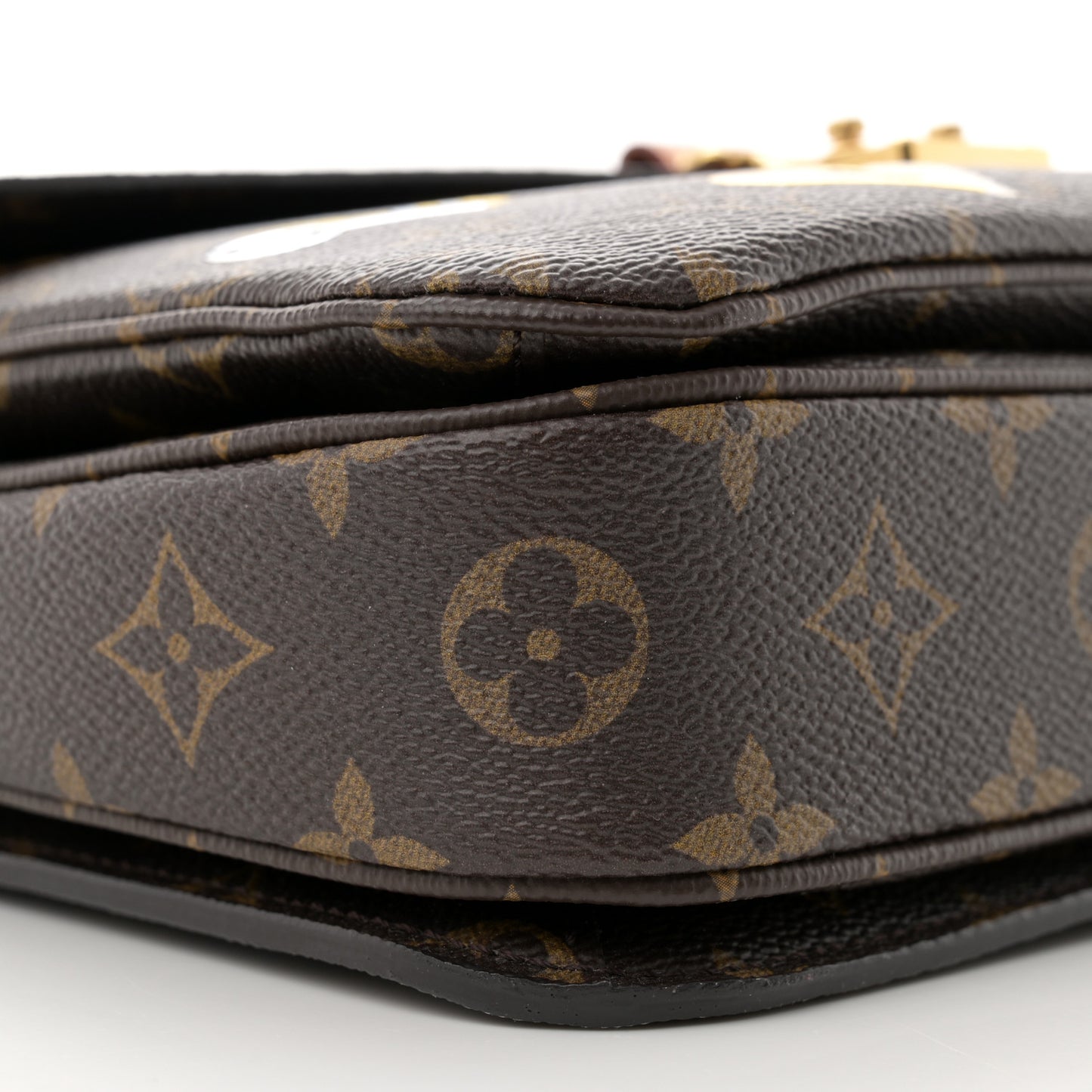 Monogram Love Lock Pochette Metis