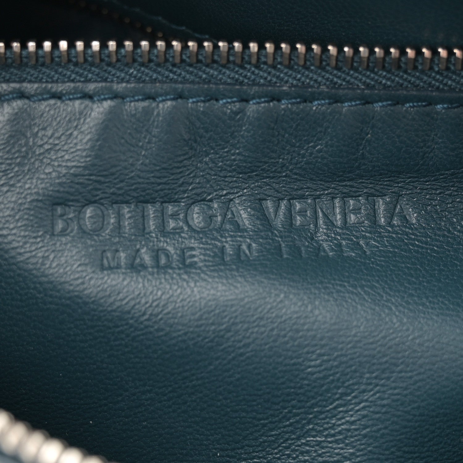 Bottega Veneta Grained Calfskin Maxi Intrecciato Brick Cassette Bag Deep Blue 6 of 11