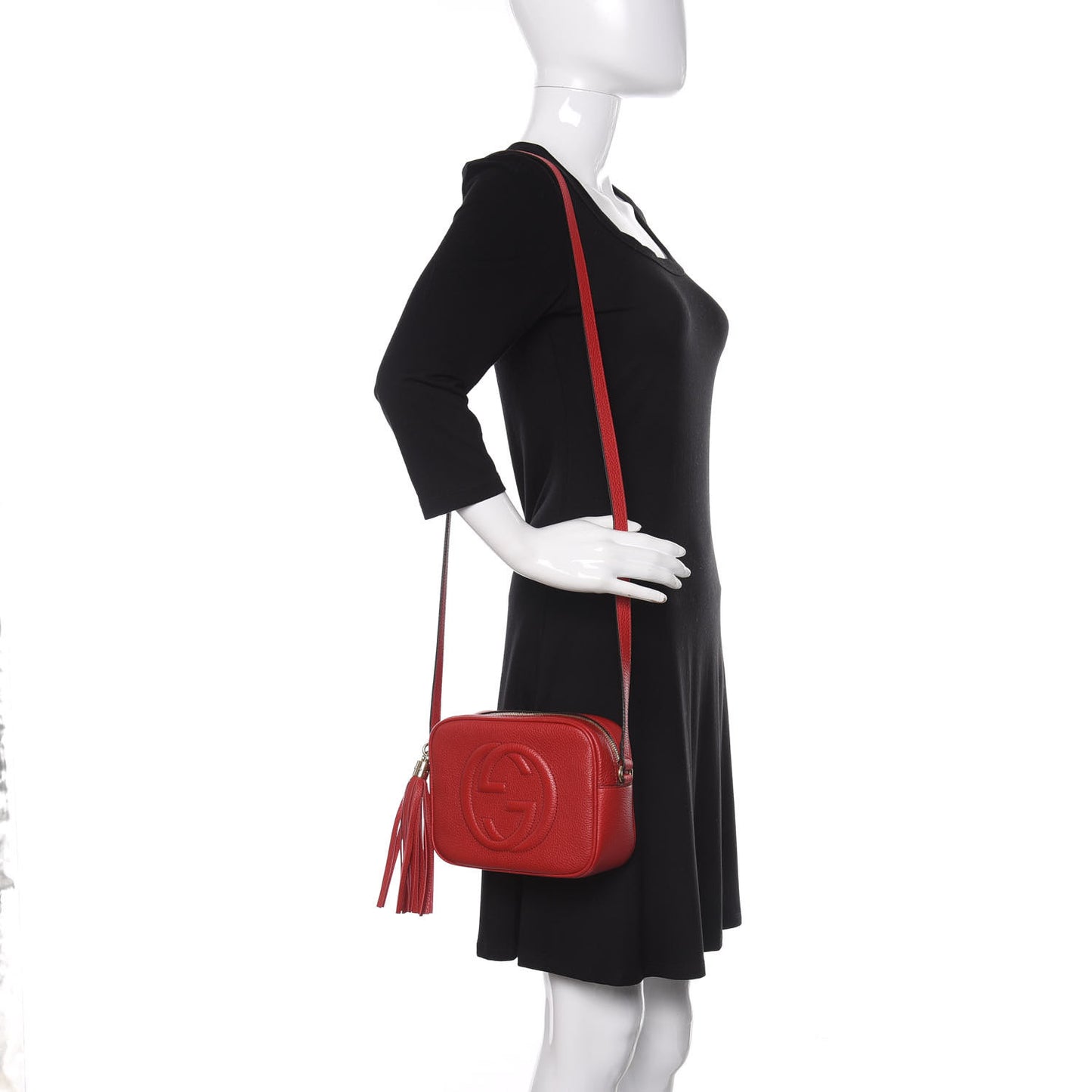 Pebbled Calfskin Small Soho Disco Bag Vibrant Red