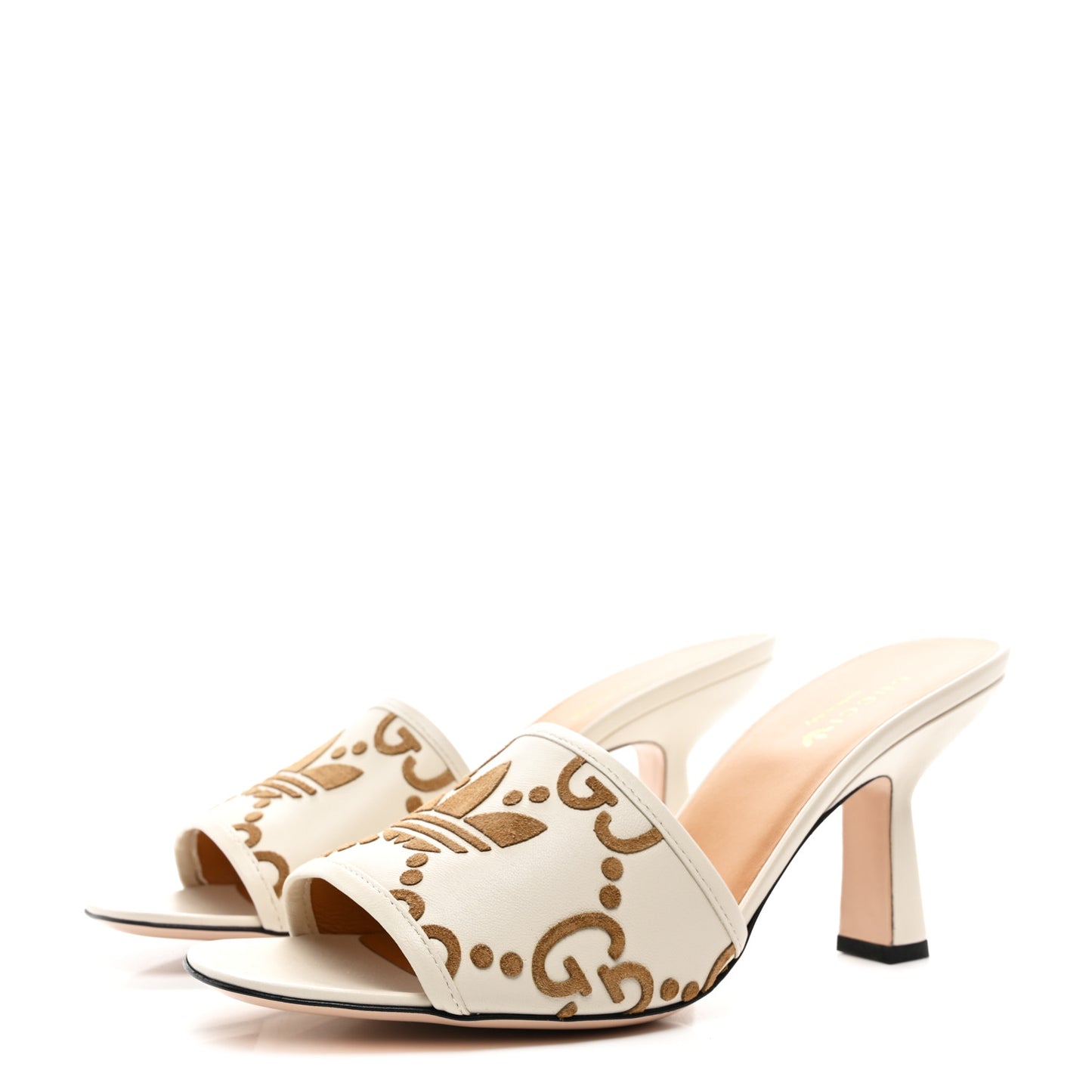 X ADIDAS Nappa Suede Monogram Jumbo GG Trefoil 75mm Slide Sandals 40.5 New Mystic White Sand