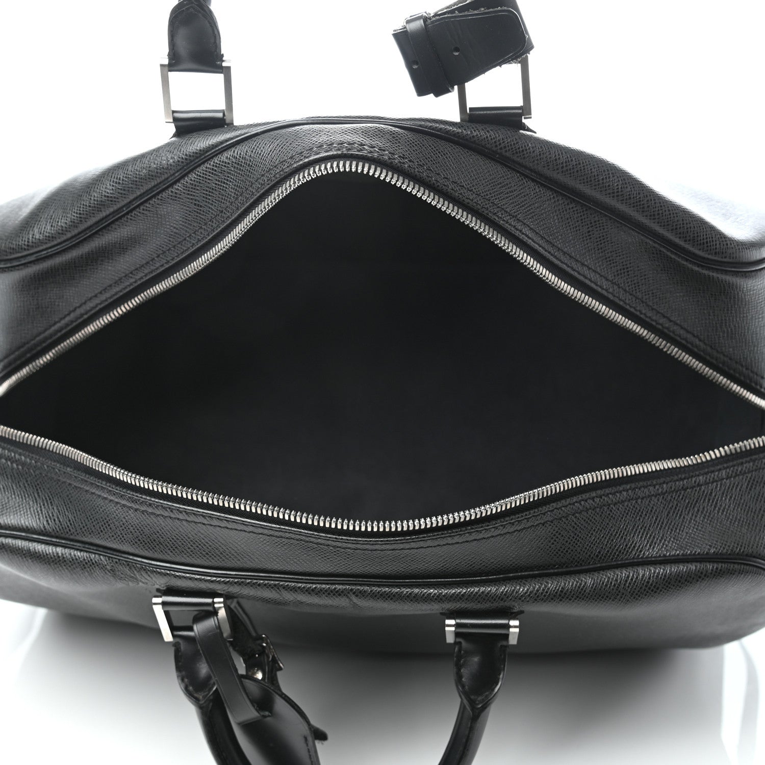 Louis Vuitton Taiga Kendall PM Ardoise 4 of 9
