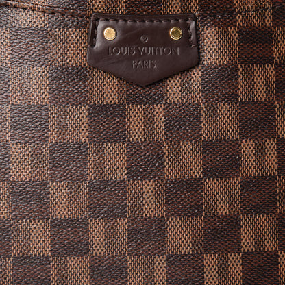 Louis Vuitton Damier Ebene South Bank Besace 9 of 12