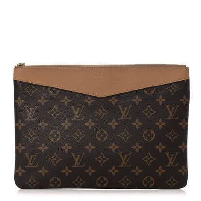 Louis Vuitton Monogram Daily Pouch Sesame 1 of 13