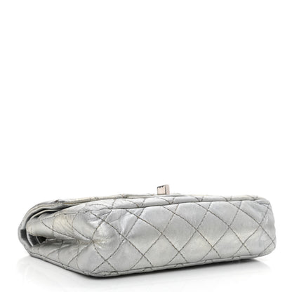 Chanel Metallic Aged Calfskin Quilted 2.55 Reissue 224 Flap Silver 4 of 10