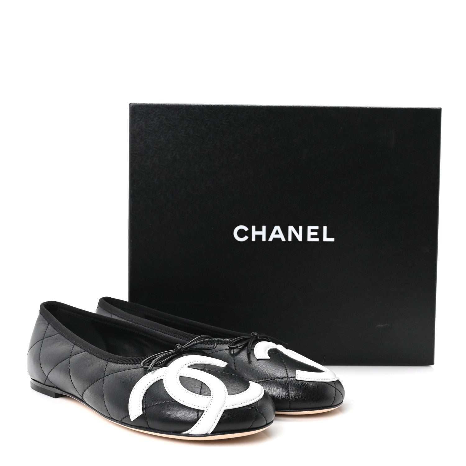 Chanel Lambskin Quilted CC Cambon Ballet Flats 39 Black White 10 of 10