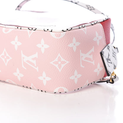 Louis Vuitton Monogram Giant Beach Pouch Rouge 9 of 9