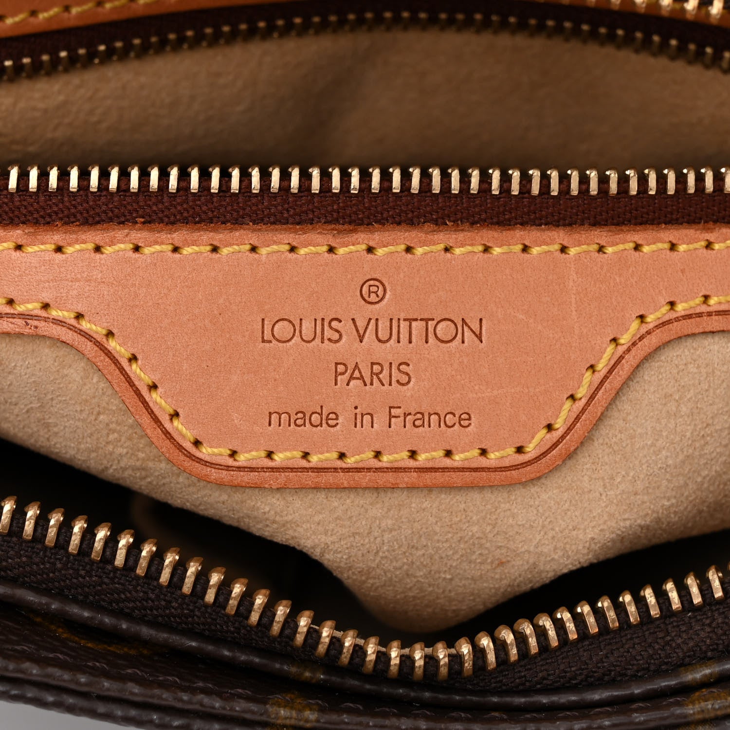 Louis Vuitton Monogram Looping MM 6 of 12