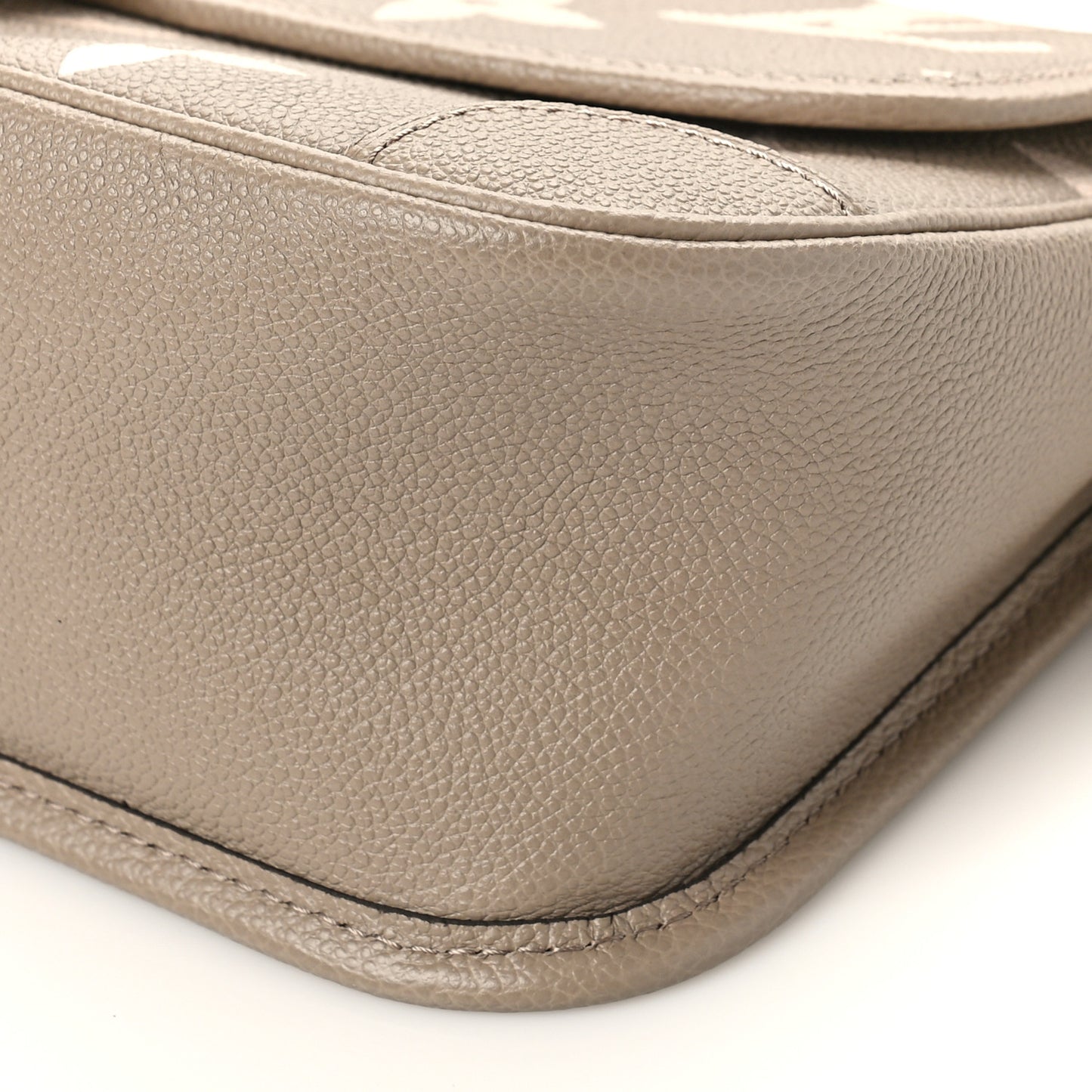 Empreinte Monogram Giant Diane Tourterelle Creme