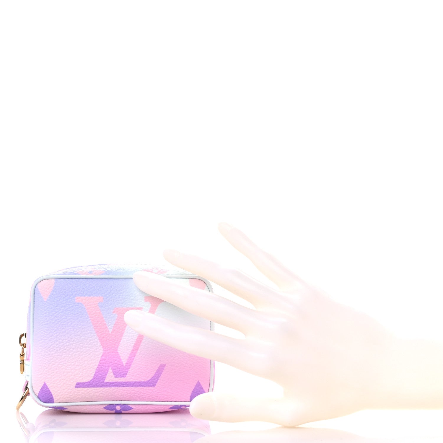 Louis Vuitton Monogram Giant Spring In The City Wapity Case Sunrise Pastel 3 of 8
