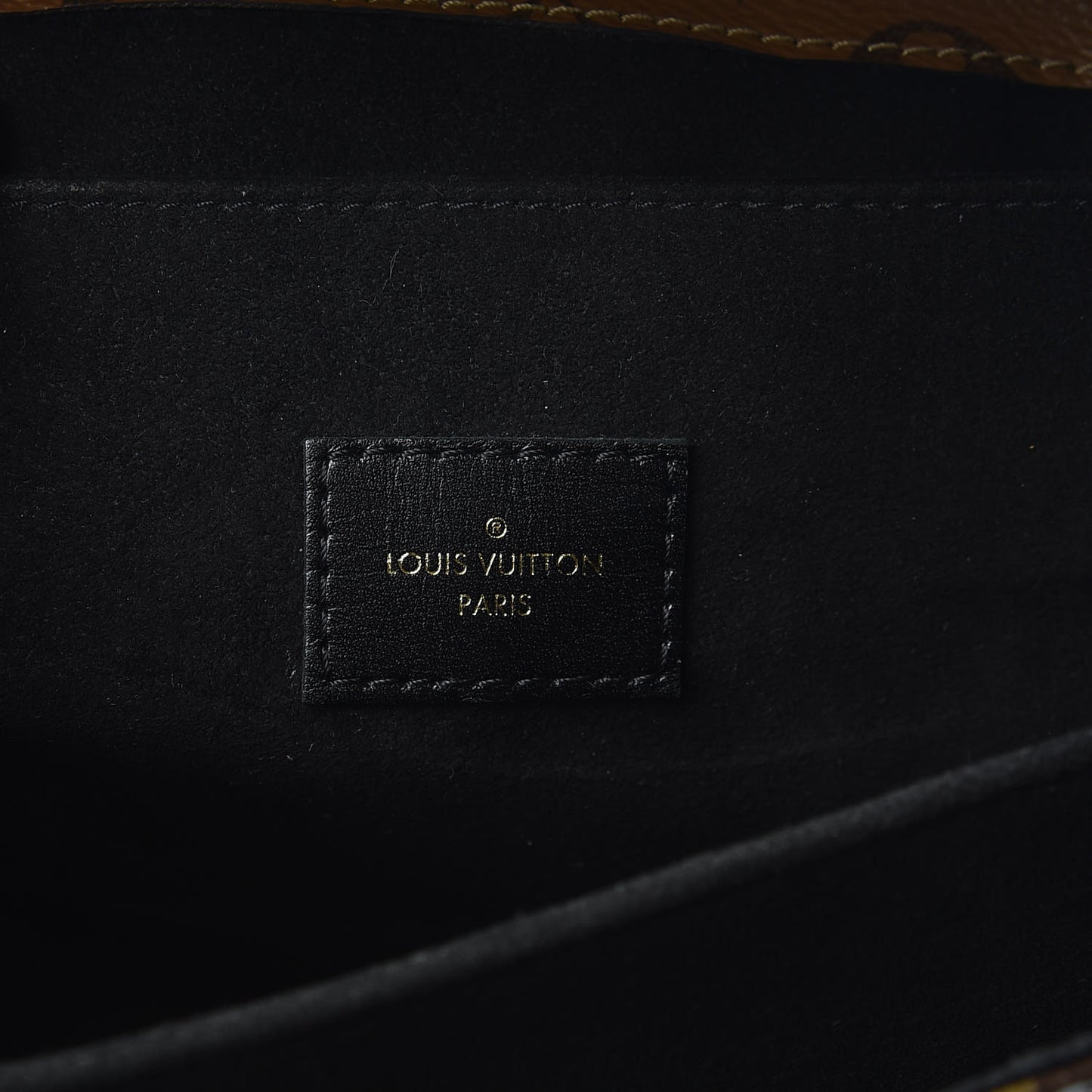 Reverse Monogram Pochette Metis