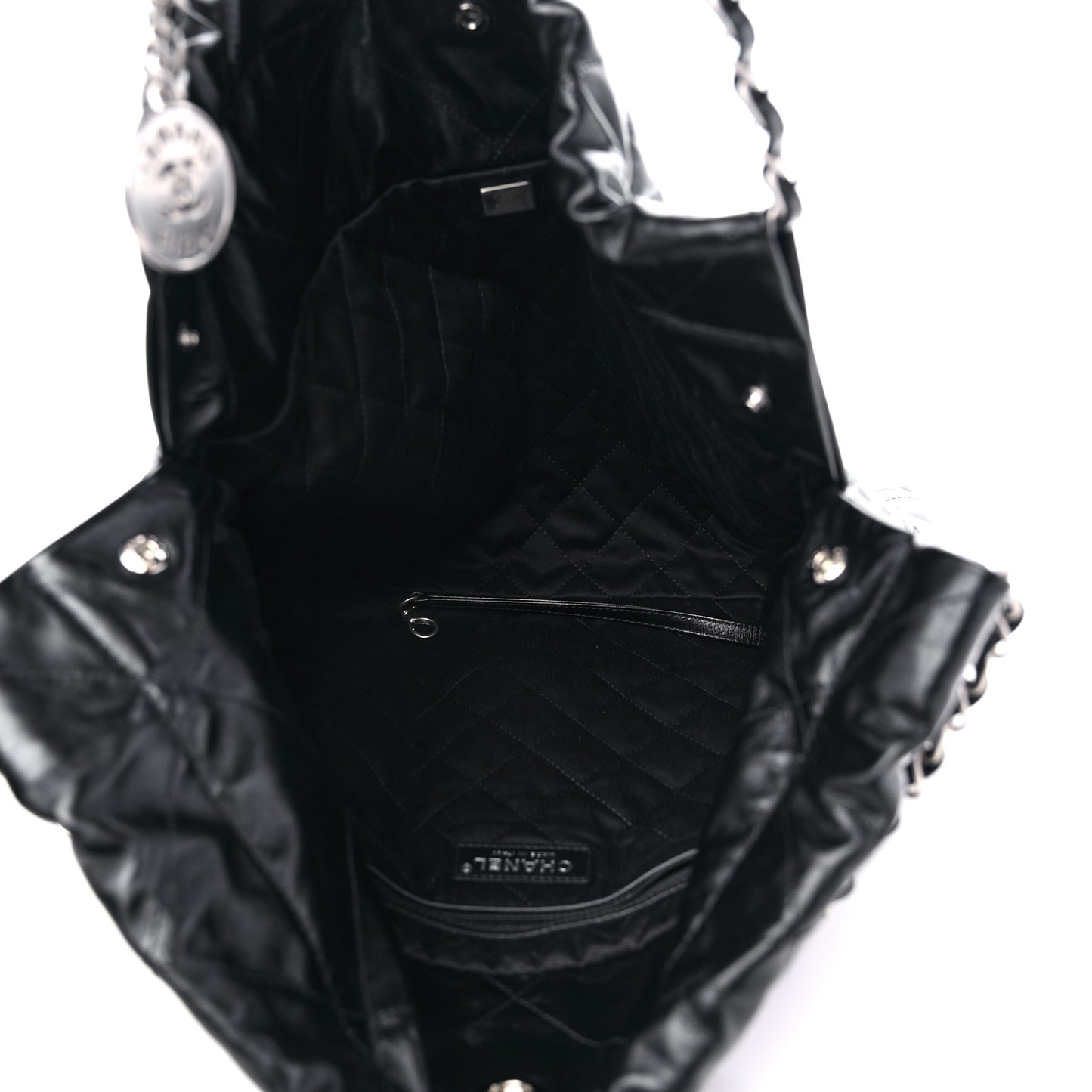 Shiny Calfskin Quilted Chanel 22 Black