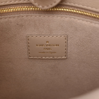 Louis Vuitton Mahina On My Side PM Galet 6 of 9