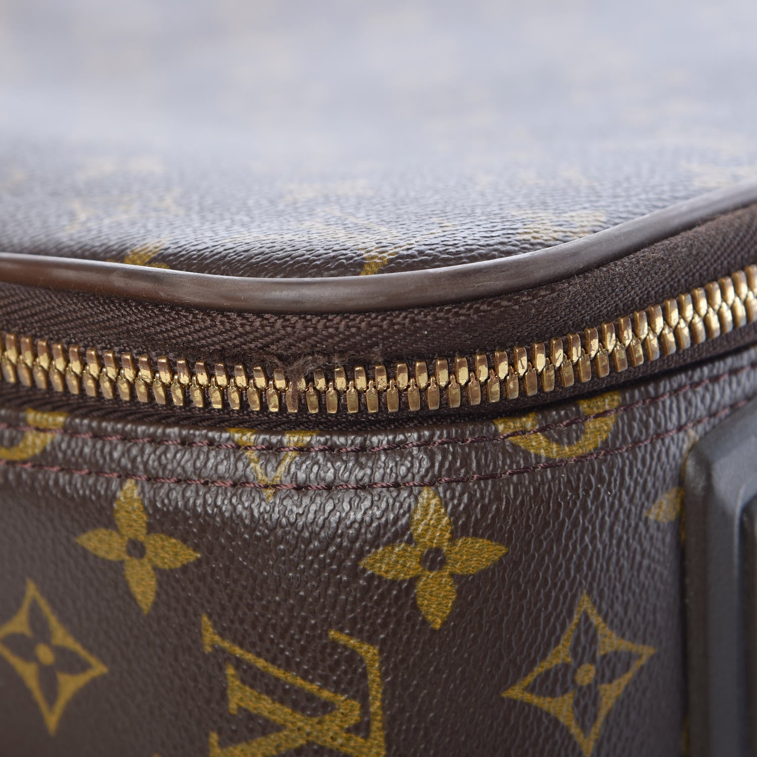 Louis Vuitton Monogram Pegase 55 19 of 19