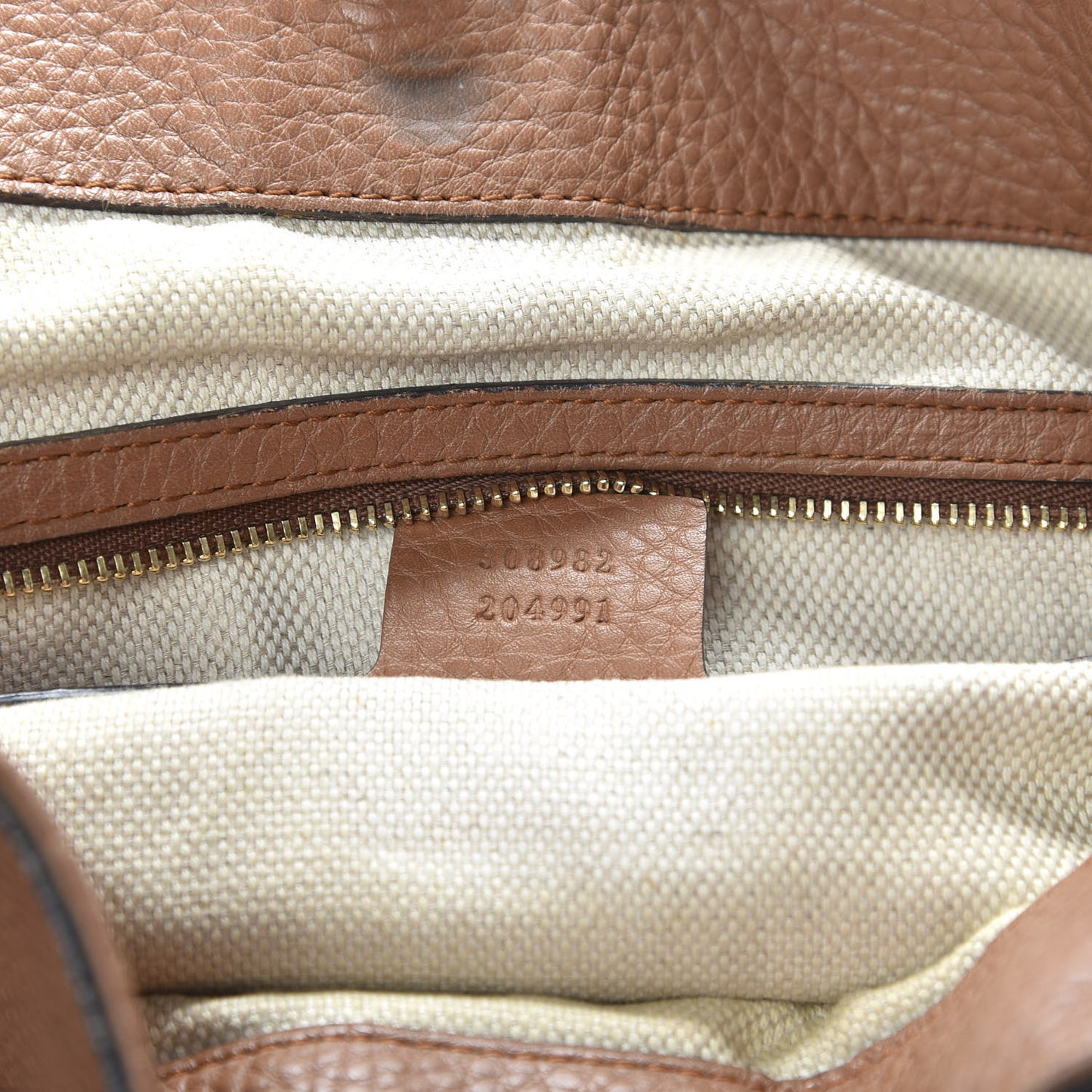 Pebbled Calfskin Medium Soho Chain Shoulder Bag Maple Brown