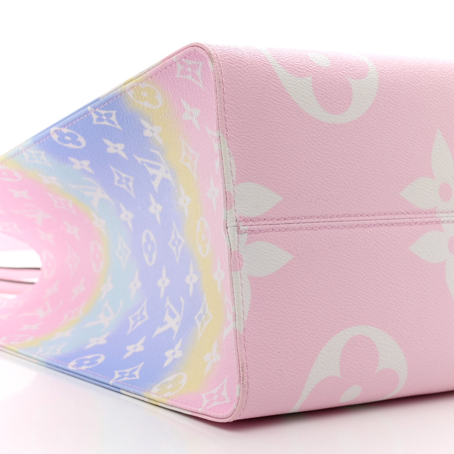 Louis Vuitton Monogram Escale Onthego GM Pastel 8 of 9