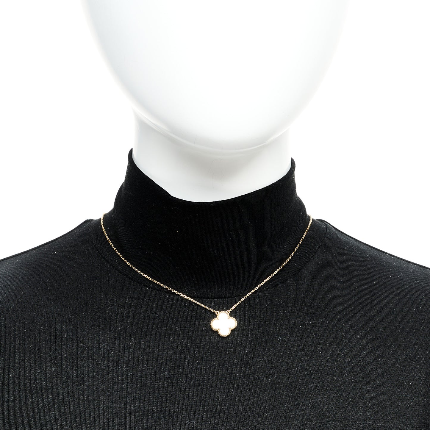18K Yellow Gold Mother of Pearl Vintage Alhambra Pendant Necklace