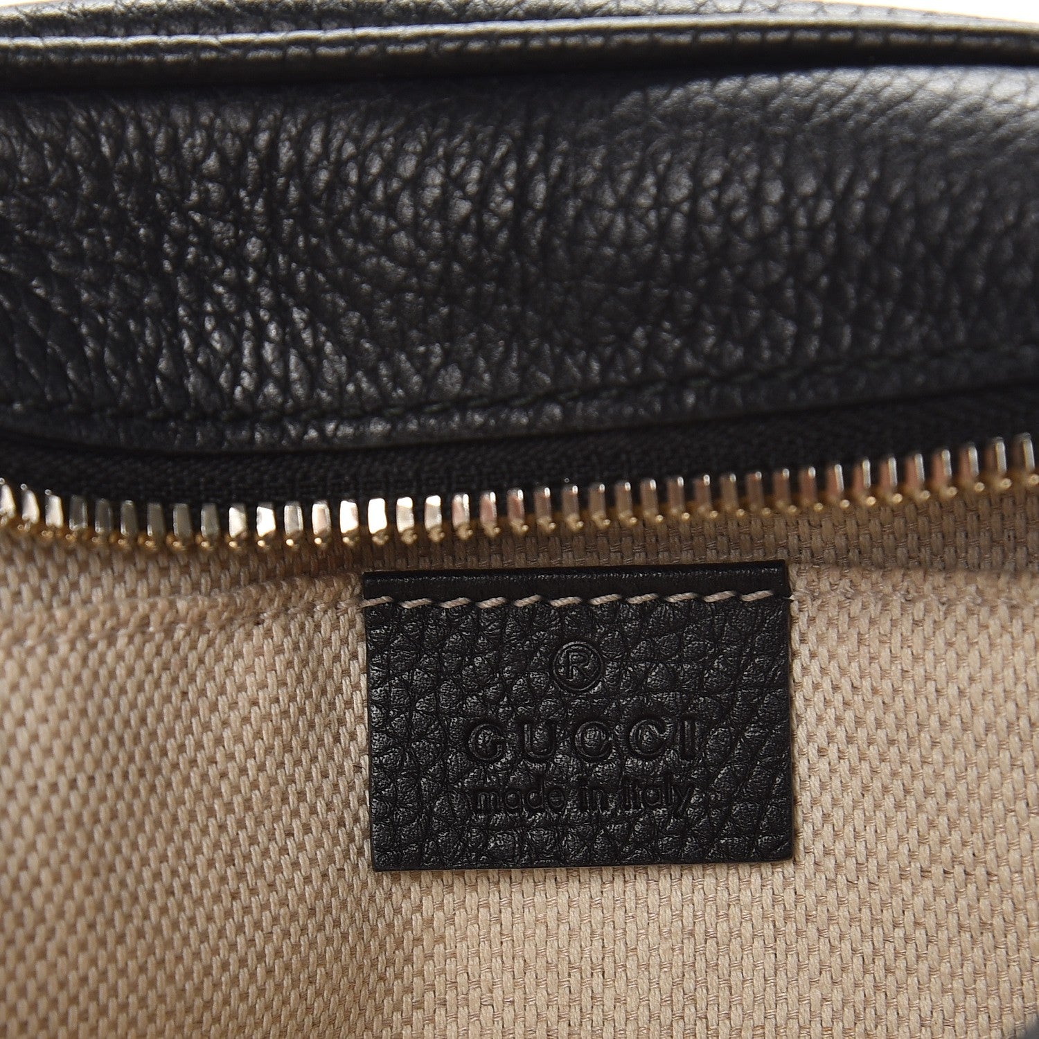 Gucci Pebbled Calfskin Small Soho Disco Bag Black 7 of 7