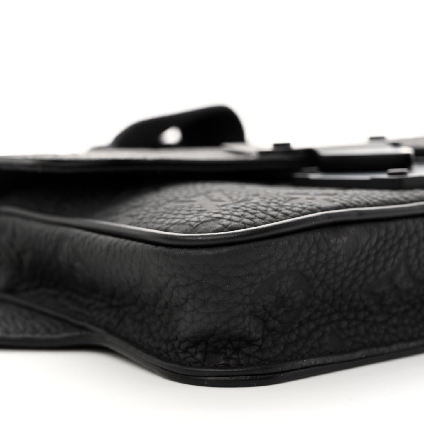 Taurillon Monogram S Lock Sling Bag Black