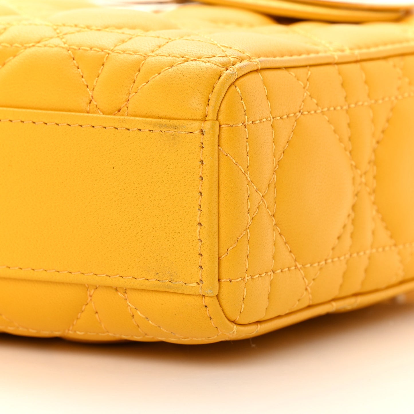 Lambskin Cannage Medium Lady D-Joy Yellow
