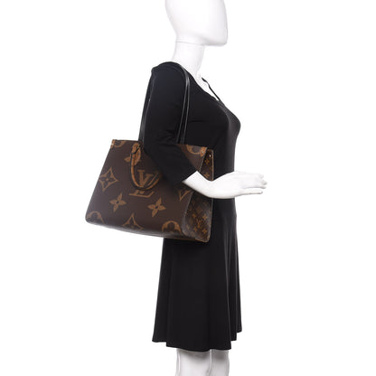 Louis Vuitton Reverse Monogram Giant Onthego MM 3 of 11