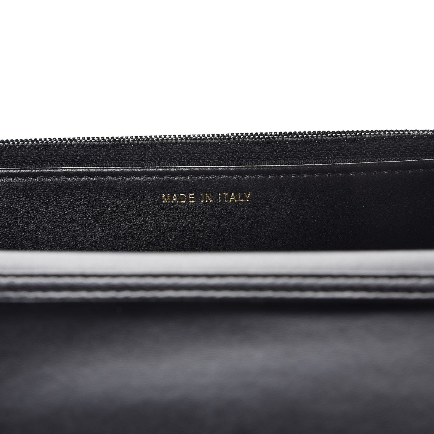 Lambskin Quilted Pearl Wallet On Chain WOC Black