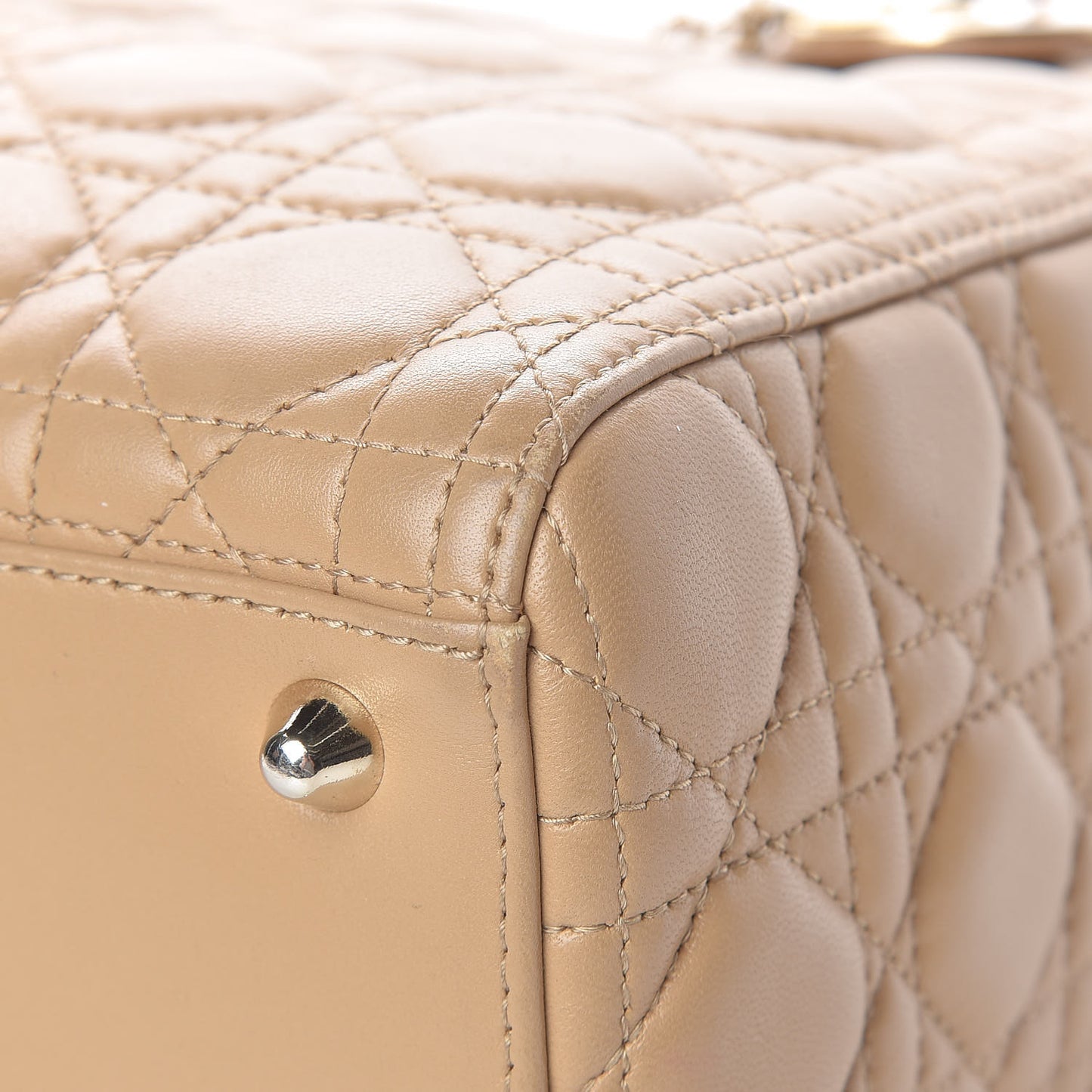 Lambskin Cannage Large Lady Dior Beige