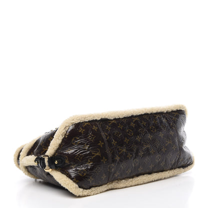 Louis Vuitton Patent Monogram Shearling Sac Thunder 4 of 10