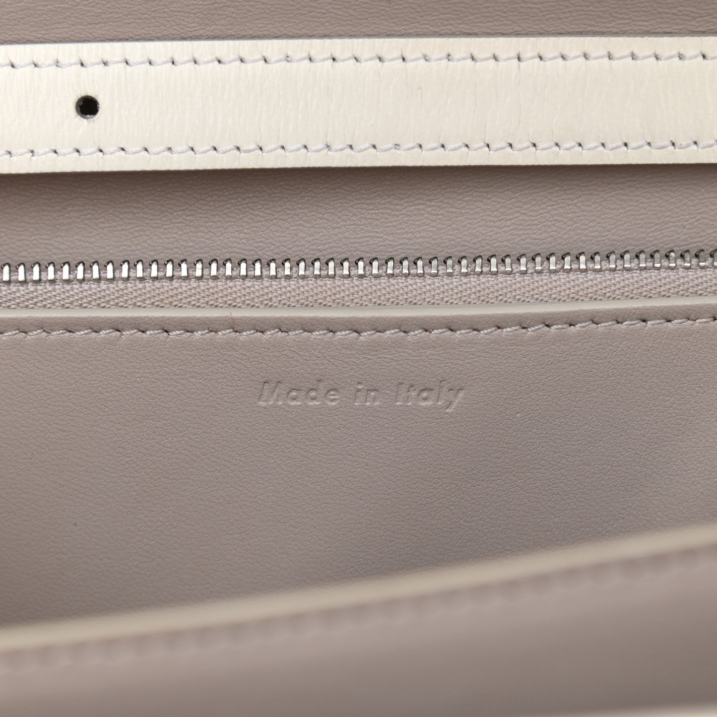 Liege Calfskin Medium Classic Box Flap Bag White