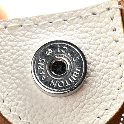 Louis Vuitton Mahina Carmel Hobo Snow 7 of 13