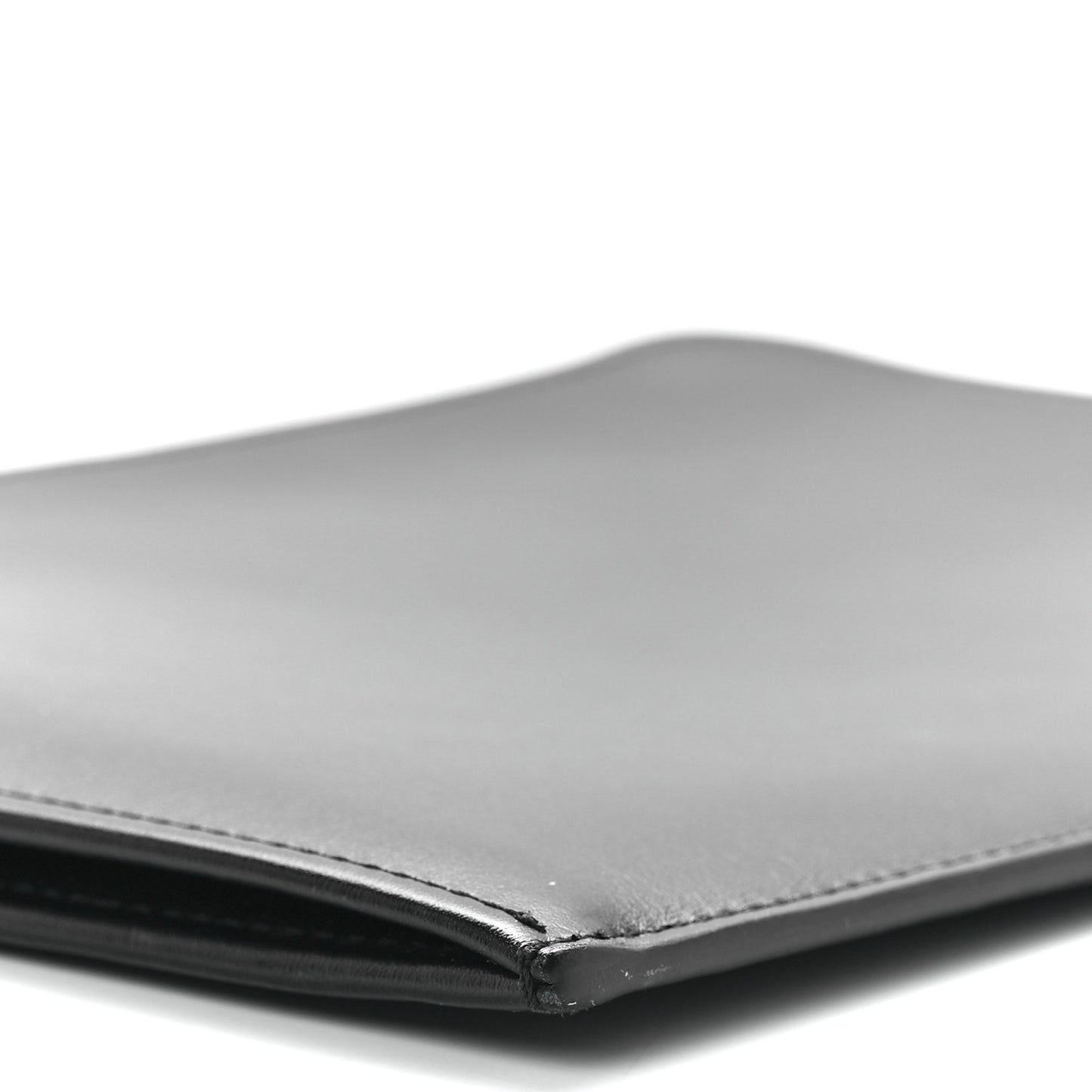 Calfskin Pochette Jules Zipped Clutch Black