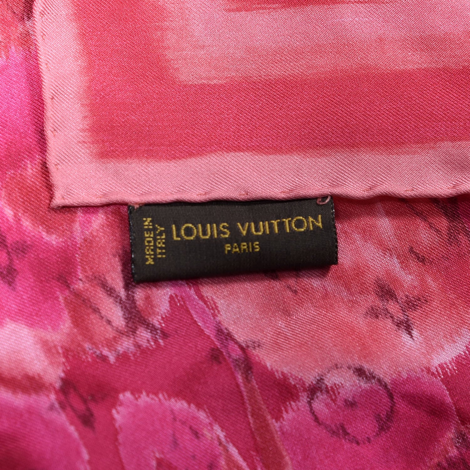 Louis Vuitton Silk Monogram Ikat Summer Square Scarf Rose Indien 3 of 4