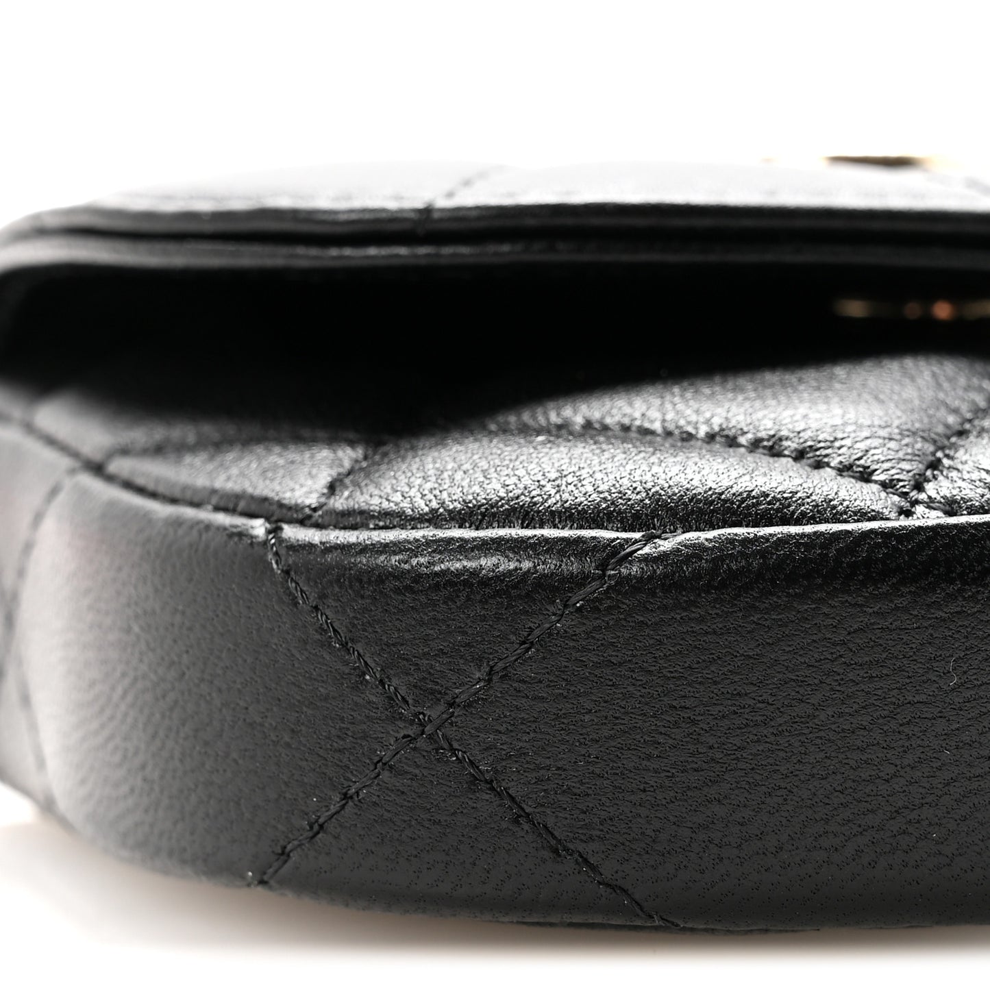 Lambskin Quilted Pearl Top Handle Clutch With Chain Black