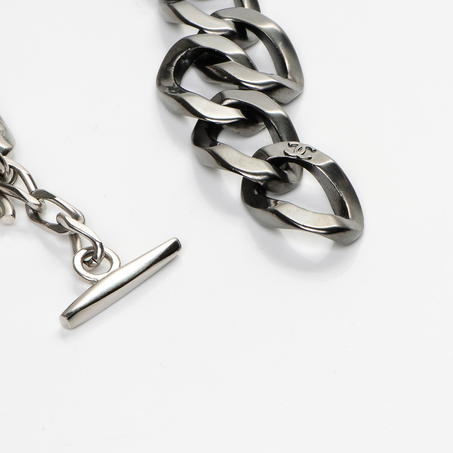 Chanel Chain Link CC Choker Necklace Silver 4 of 4