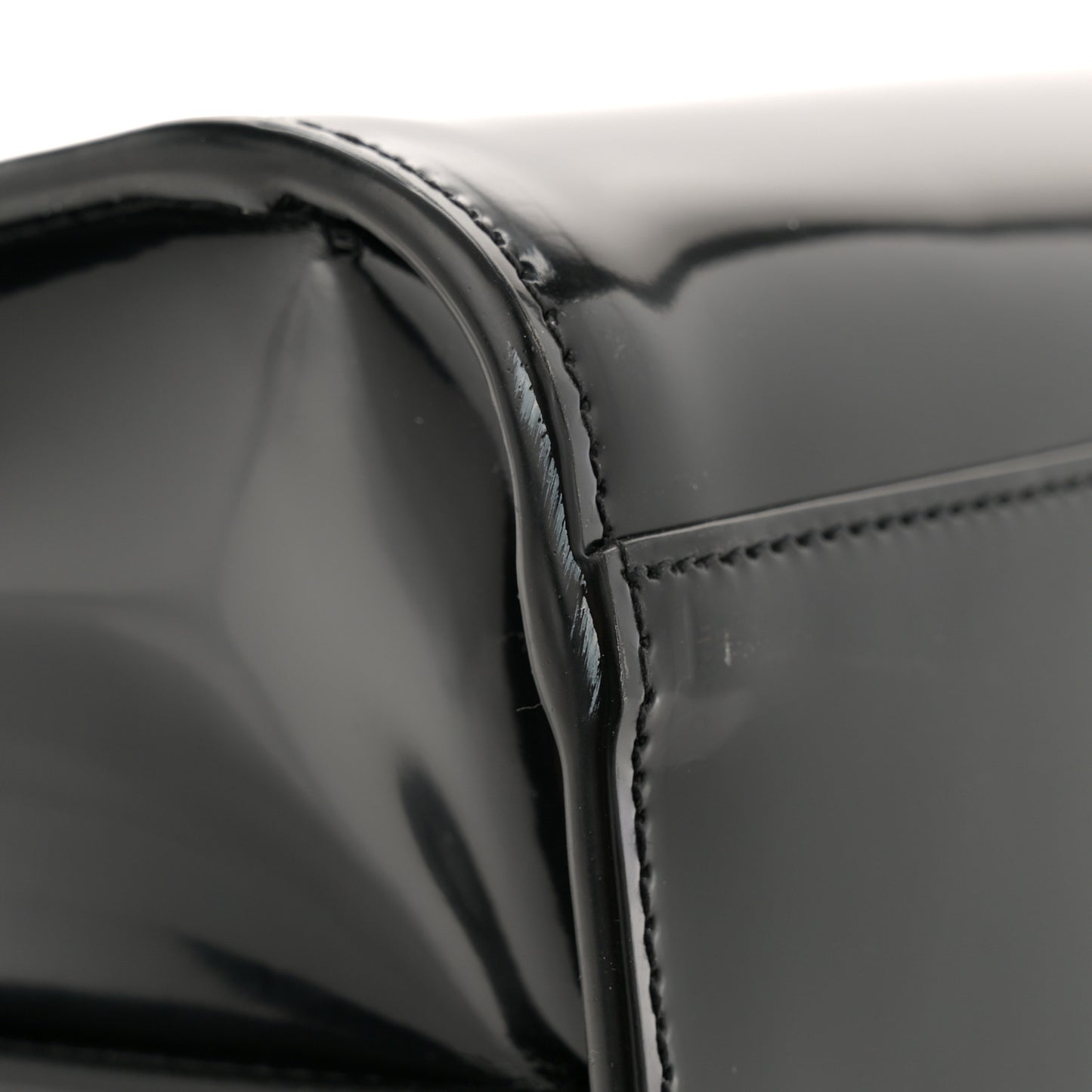 Patent Calfskin Large Thin Sac De Jour Black