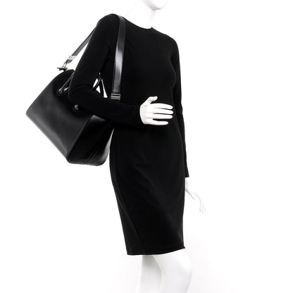 Givenchy Shiny Lord Calfskin Medium Antigona Black 2 of 7