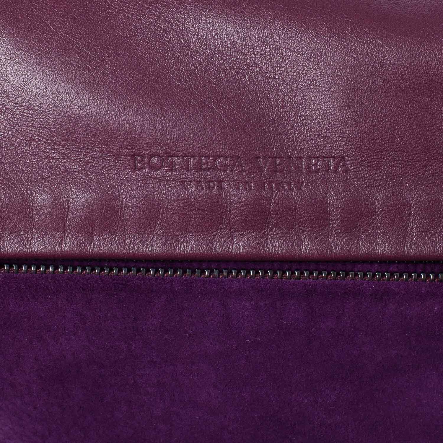 Bottega Veneta Nappa Intrecciato Shoulder Bag Opera 7 of 10