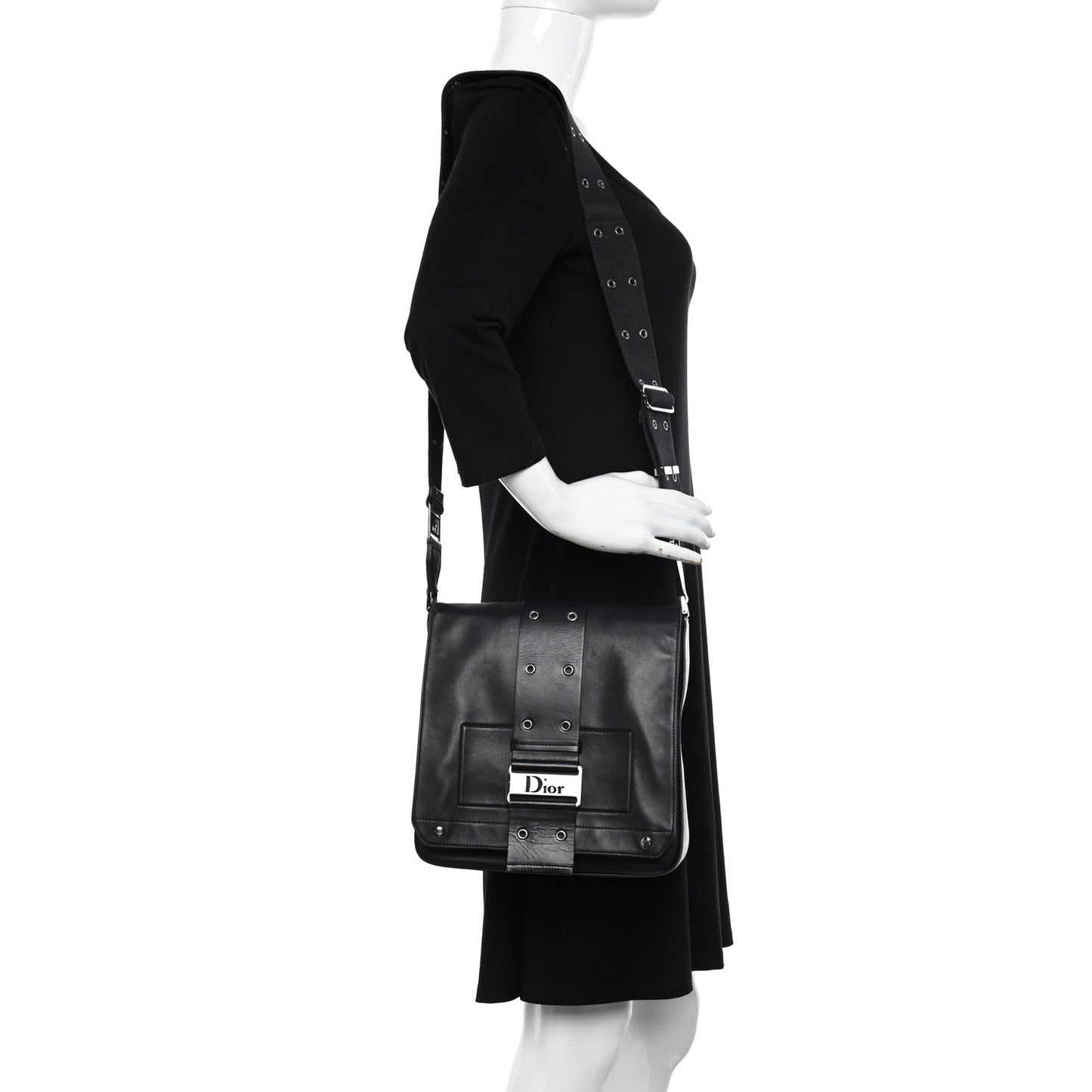 Calfskin Street Chic Messenger Black