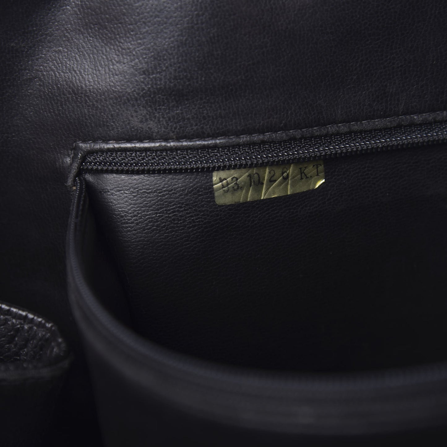 Caviar Large CC Shoulder Bag Black