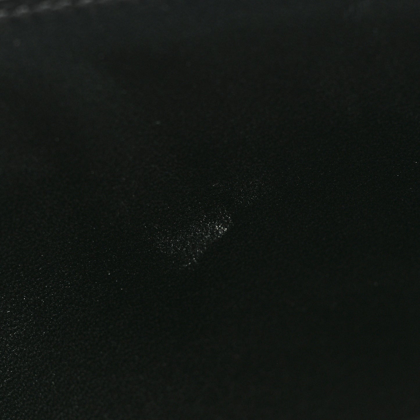 Epsom Constance 18 Black