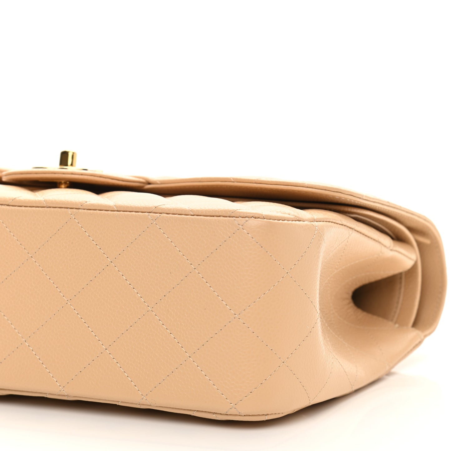 Caviar Quilted Jumbo Double Flap Beige Clair