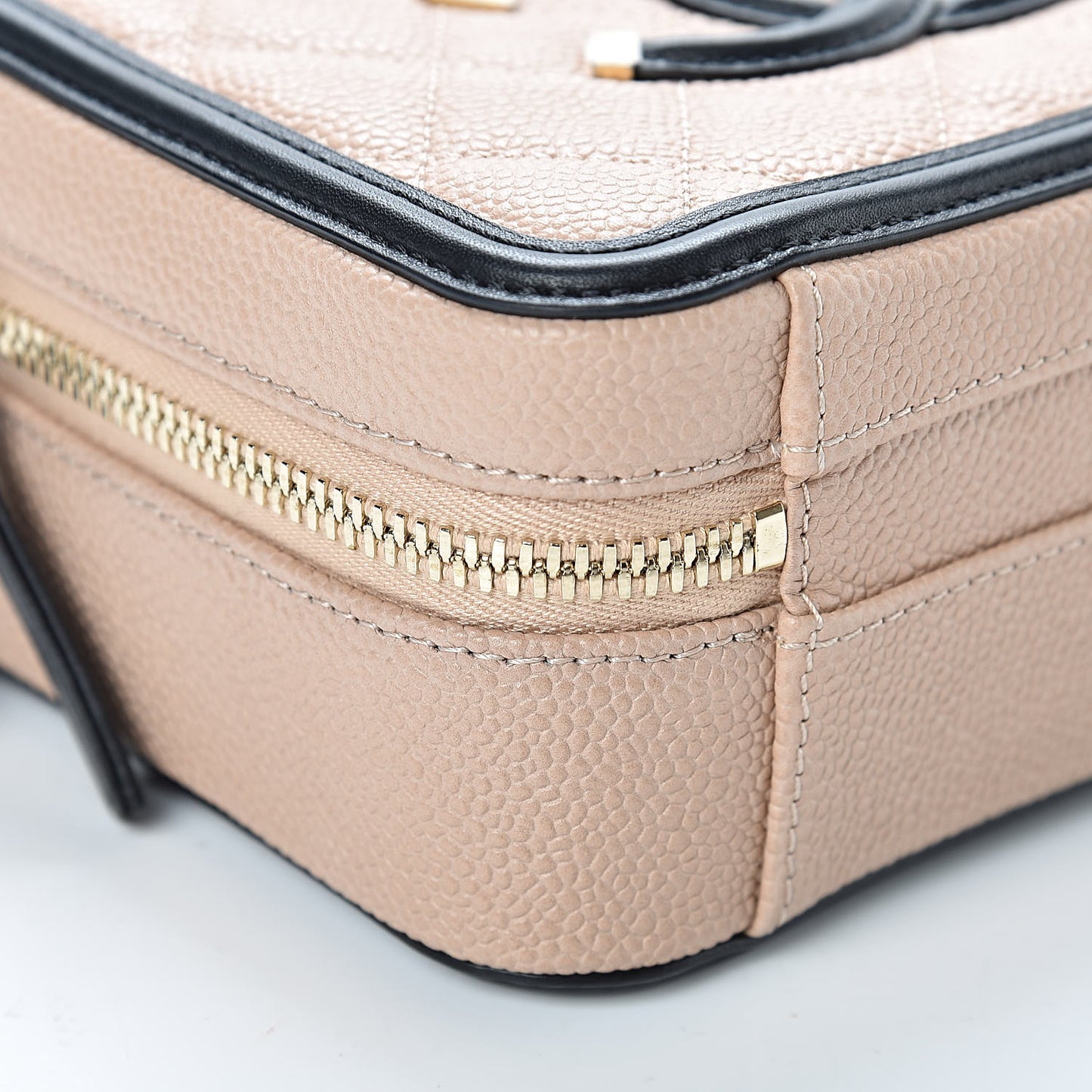 Caviar Quilted Small CC Filigree Vanity Case Beige Black