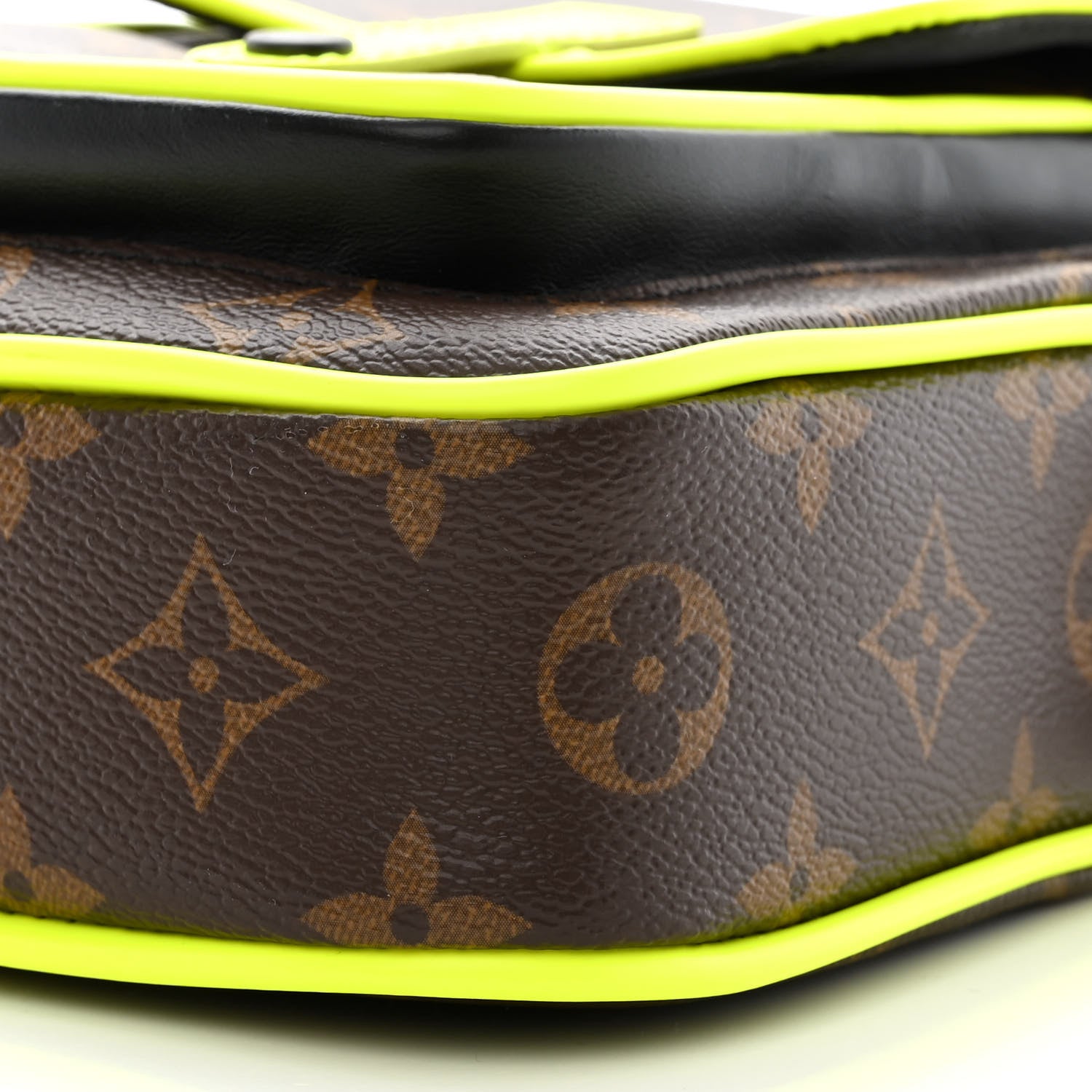 Louis Vuitton Monogram Macassar Christopher Wearable Wallet Fluorescent Yellow 9 of 9
